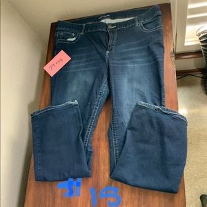 Maurice’s boot cut jeans